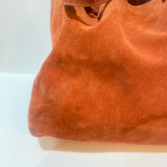 Madewell Transport tote “corduroy” suede burnt orange - Picture 15 of 16
